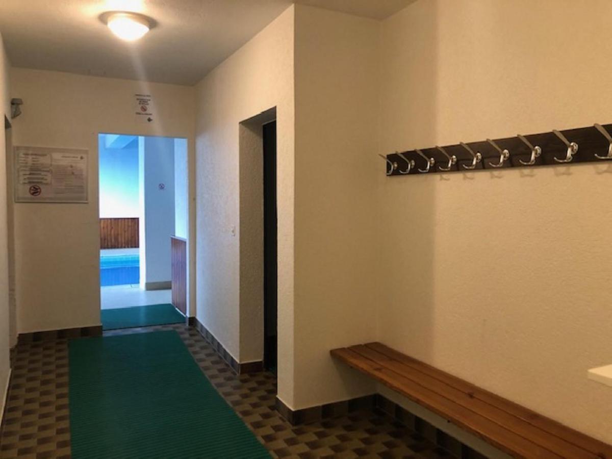 Pied-A-Terre In Crans-Montana, Pool And View - Swiss Alpsアパートメント エクステリア 写真