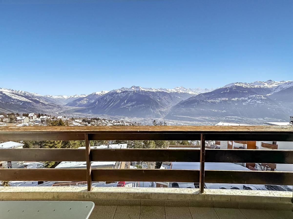 Pied-A-Terre In Crans-Montana, Pool And View - Swiss Alpsアパートメント エクステリア 写真